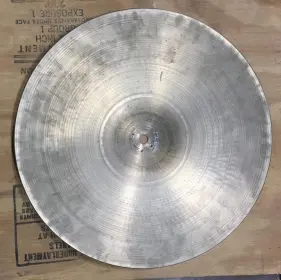 Zildjian stamp and 14&quot; HiHats ...