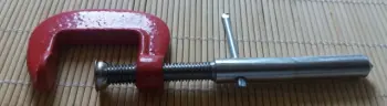 Clip on bass drum spurs