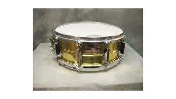 Yamaha SD495 Brass snare