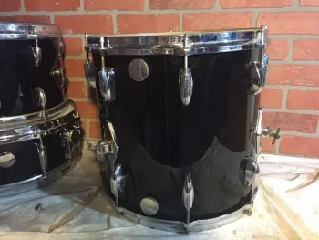 60's Gretsch Round Badge 14&quot; x 14&quot; floor tom, black nitron rewrap