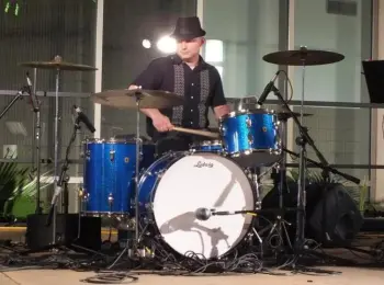 This is the Display Your Ludwig Drum Thread