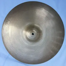 Vintage 18&quot; Zildjian Cymbal 1595gms Help Needed To Date It