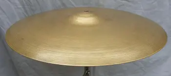 Vintage 18&quot; Zildjian Cymbal 1595gms Help Needed To Date It