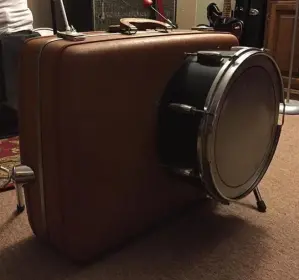 Suitcase drum set