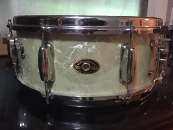 FS: Slingerland Artist &amp; Hollywood Ace Snares (Champagne, WMP, B&amp;W Duco)