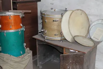 Drums rainbow Trowa