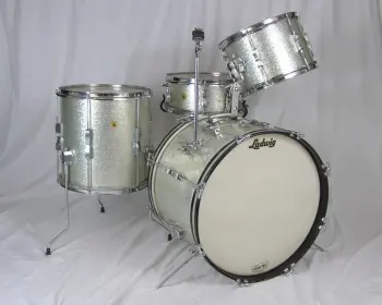 Bass drum spurs
