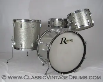 Bass drum spurs