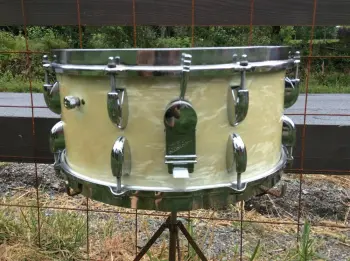 1950's Gretsch Round Badge 3 ply 6.5&quot; x 14&quot; 'Floor Show' model snare drum in WMP