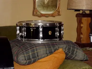 For Sale: Ludwig Black Lacquer Club Dates