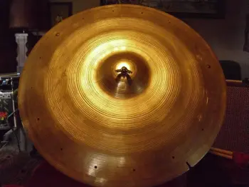 For Sale: Avedis Zildjian Thin 20&quot; Trans Stamp Cymbal