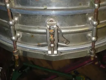 Restoring old Ludwig snare?
