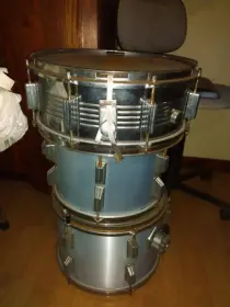 Kuei tien drum kit