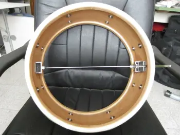 unknown snare drum