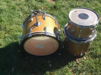 1960's Ludwig Super Classic 13/16/22 3pc kit in faded champagne sparkle, easy project