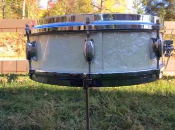 vintage Gretsch 'Max Roach' model 4&quot; x 14&quot; snare in drum in white marine pearl -