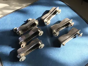6 Nickel plated bow tie lugs (Ludwig I presume)