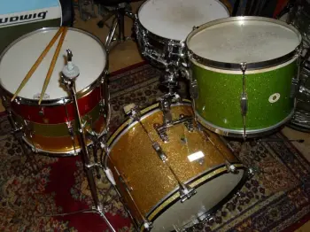 This is the Display Your Ludwig Drum Thread
