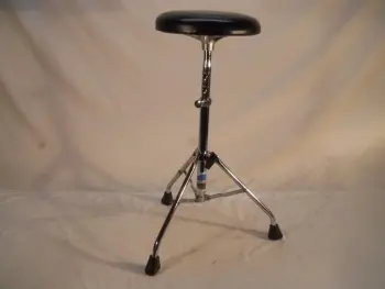 1975 Ludwig 1020 vistalite seat