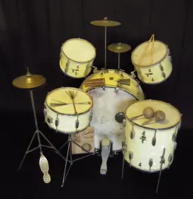 This is the &quot;find your vintage  kit&quot; thread