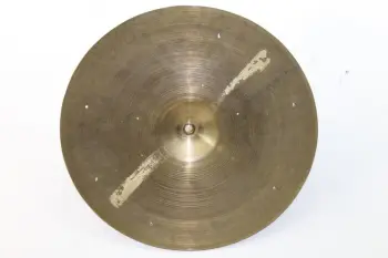 Is this unbranded cymbal Avedis Zildjian?