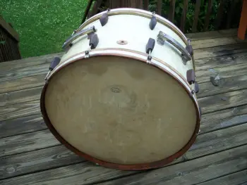 Rolling Bomber bass drum for sale