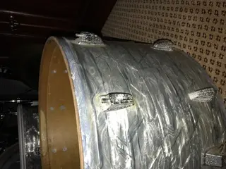 Cleaning pitting from lugs of old Ludwigs