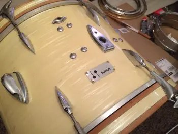 Identify Sonor Teardrop bassdrum