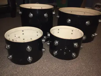 help needed identifing correct Camco Bass Drum inlays