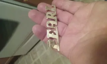 60's pearl drum badge