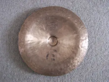 Vintage 13&quot; China - Anyone know the Brand ?!?
