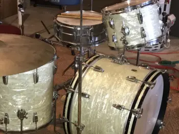 1968 Ludwig Super Classic in White Marine Pearl.$1699