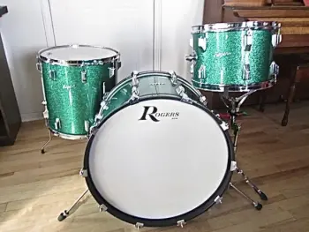 This is the Display Your Rogers Drums Thread