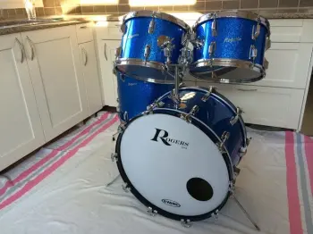 This is the Display Your Rogers Drums Thread