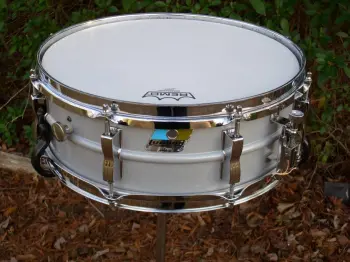 For Sale: Ludwig Blue Olive Badge Acrolite