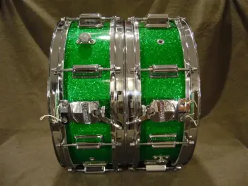 Happy St. Paddy's Day! Let's see your green.