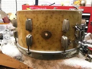 1940s Slingerland 3-Point Strainer and Bridge