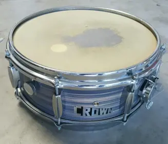 Who made Crown drums?