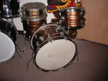 Who made Crown drums?