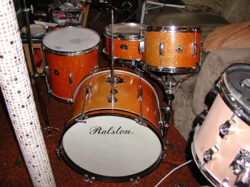 Who made Crown drums?