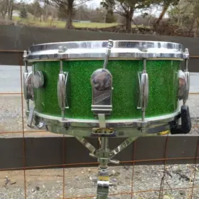 Vintage 60's Gretsch Round Badge model # 4157 5&quot;x14&quot; snare drum in RARE green sparkle
