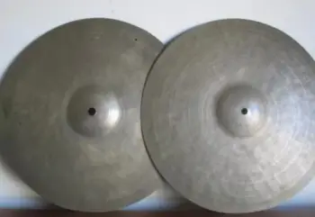 50's Old K Istanbul 14&quot; Hi Hat Pair OS IIB (Some Damage to Top Cymbal )