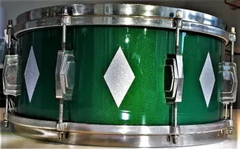A couple of nifty Full Dress Snares