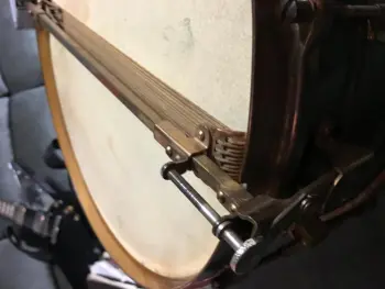 Leedy Snare drum help!