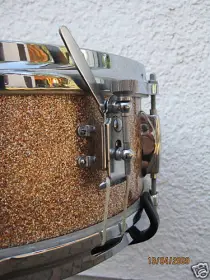 what is this gretsch snare and is it worth 450 € ?