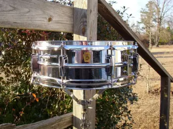 Vintage Ludwig with unaligned serial number