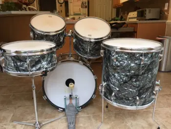 Late 1970’s Slingerland Drum Kit Black Pearl