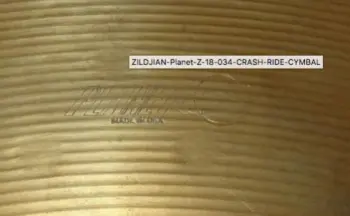 Can anyone ID this vintage cymbal