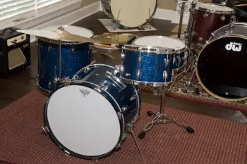 Slingerland Chicago Blue Sparkle - Finished - Pics