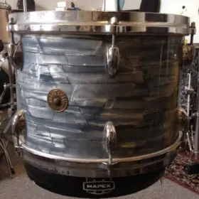 Gretsch round badge value
